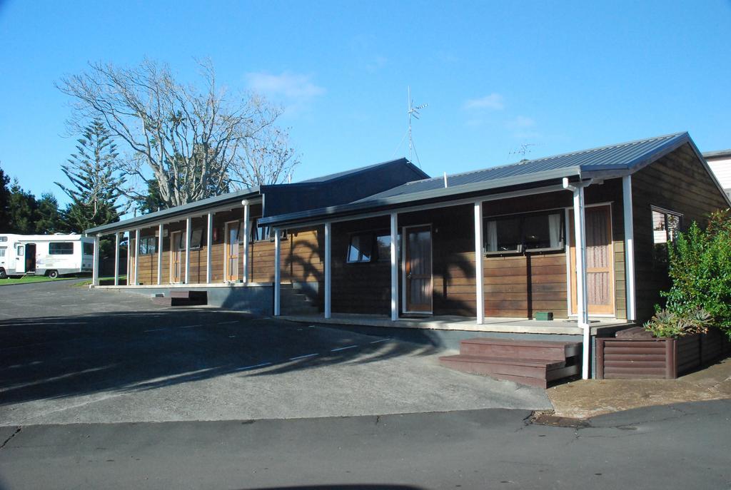 Avondale Motor Park Auckland Exterior photo