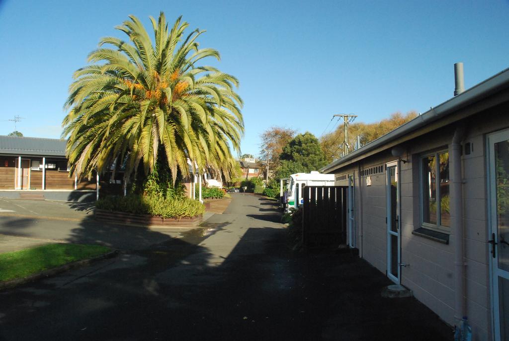 Avondale Motor Park Auckland Exterior photo
