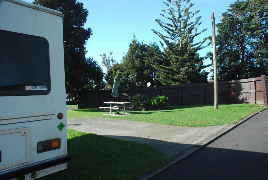 Avondale Motor Park Auckland Exterior photo