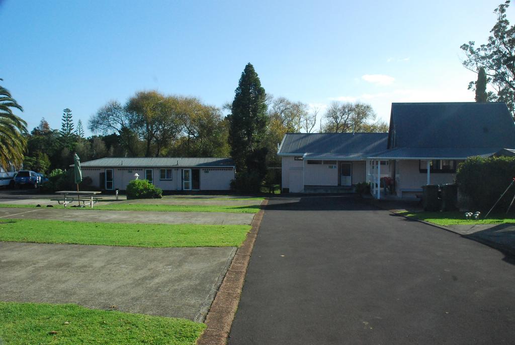Avondale Motor Park Auckland Exterior photo