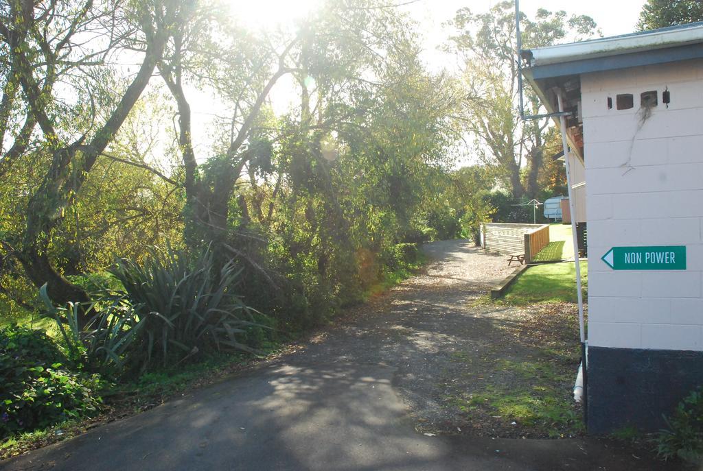 Avondale Motor Park Auckland Exterior photo