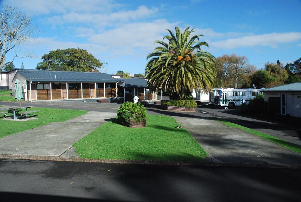 Avondale Motor Park Auckland Exterior photo