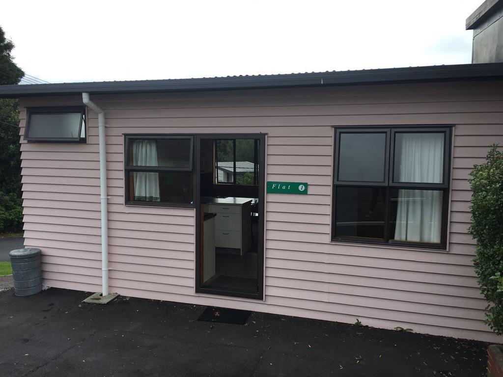 Avondale Motor Park Auckland Exterior photo